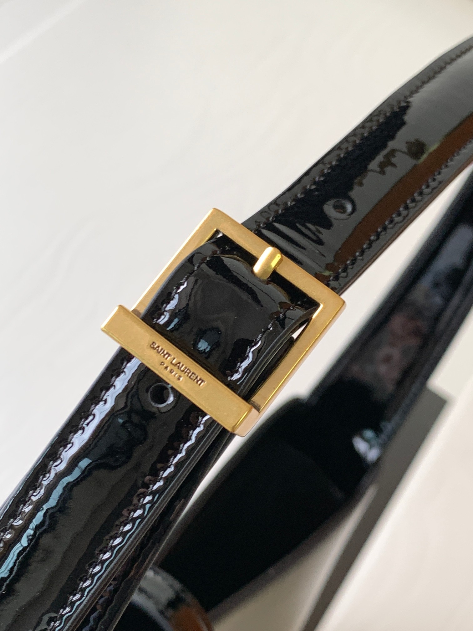 YSL聖羅蘭超A貨復刻包包 le5à7黑色亮面hobo Saint Laurent Monogram Hobo手袋