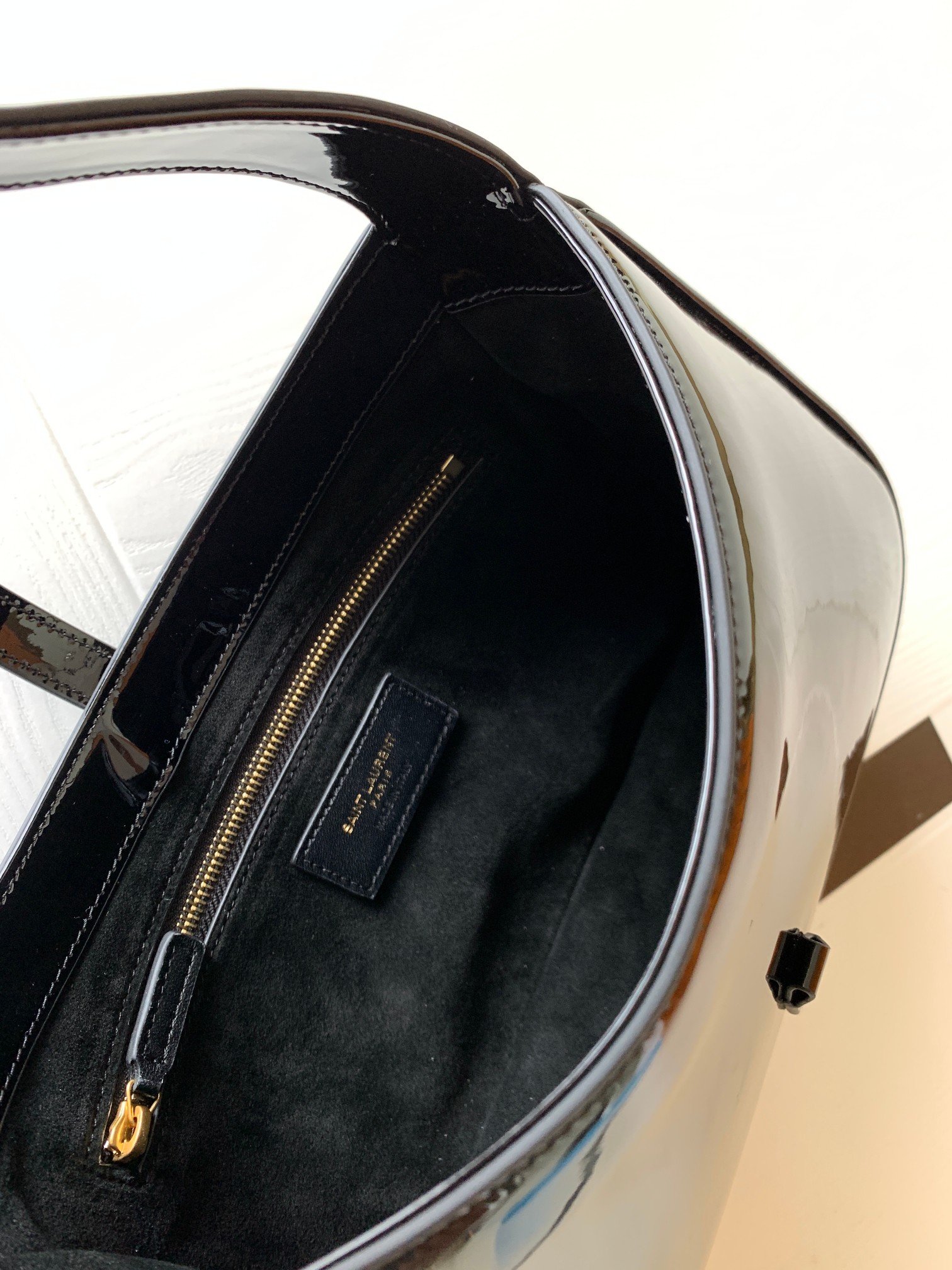 YSL聖羅蘭超A貨復刻包包 le5à7黑色亮面hobo Saint Laurent Monogram Hobo手袋