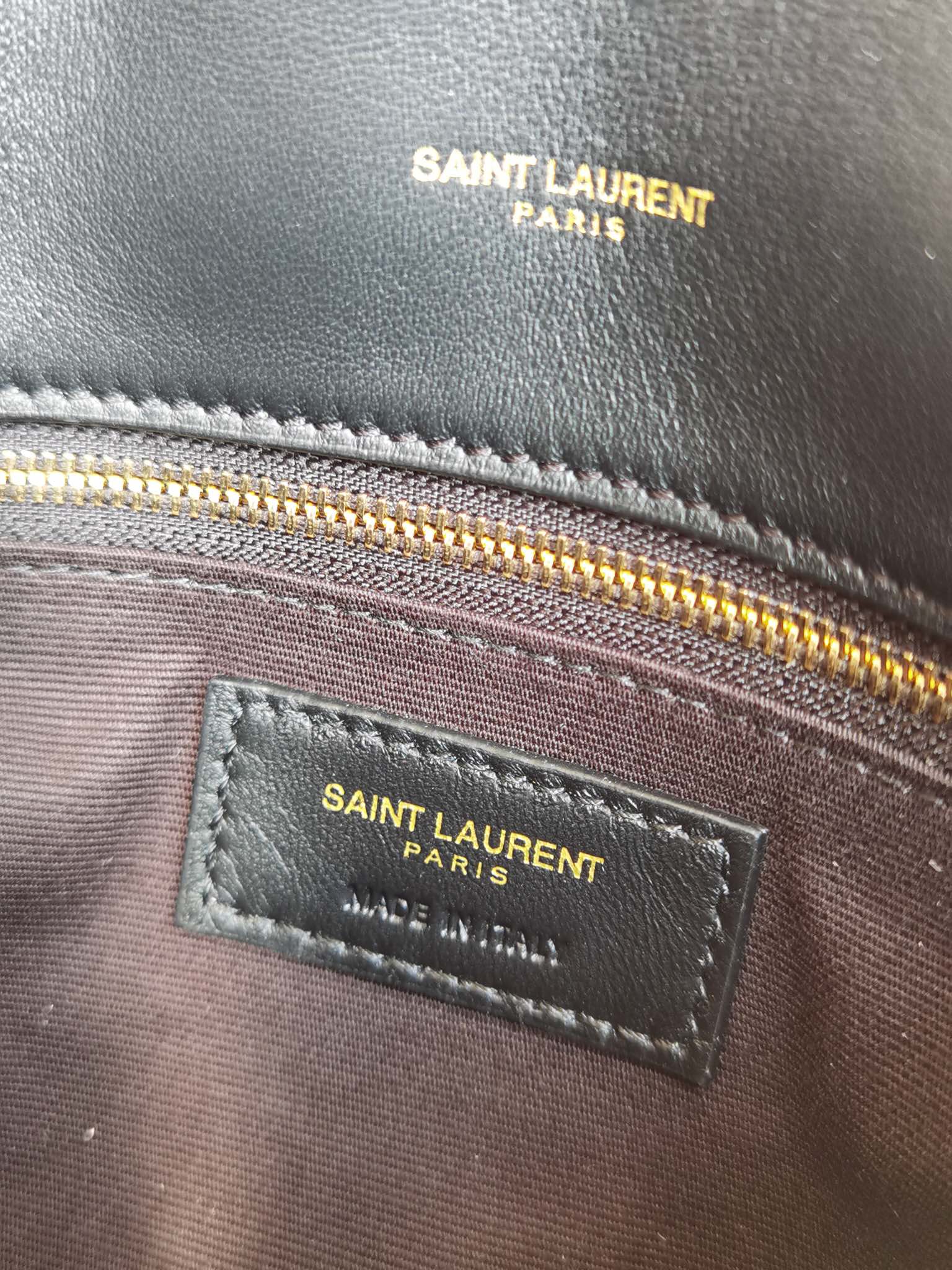 高仿YSL聖羅蘭包包 LOULOU PUFFER 迷你絎縫小羊皮包 小型絎縫皮革手袋 黑色金扣