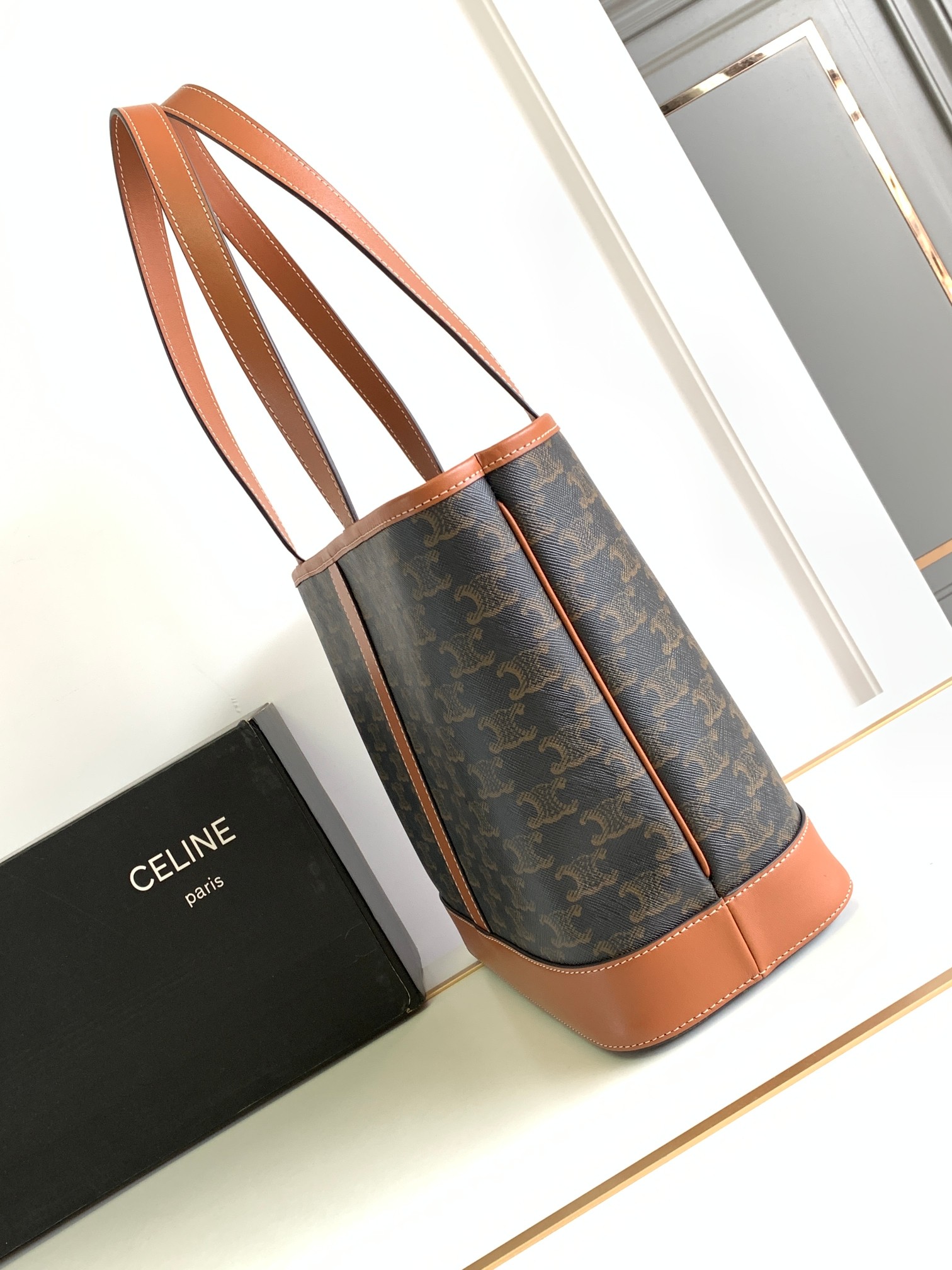 Celine賽琳高仿一比一原單包包 CELINE CABAS小號標誌印花牛皮革手袋