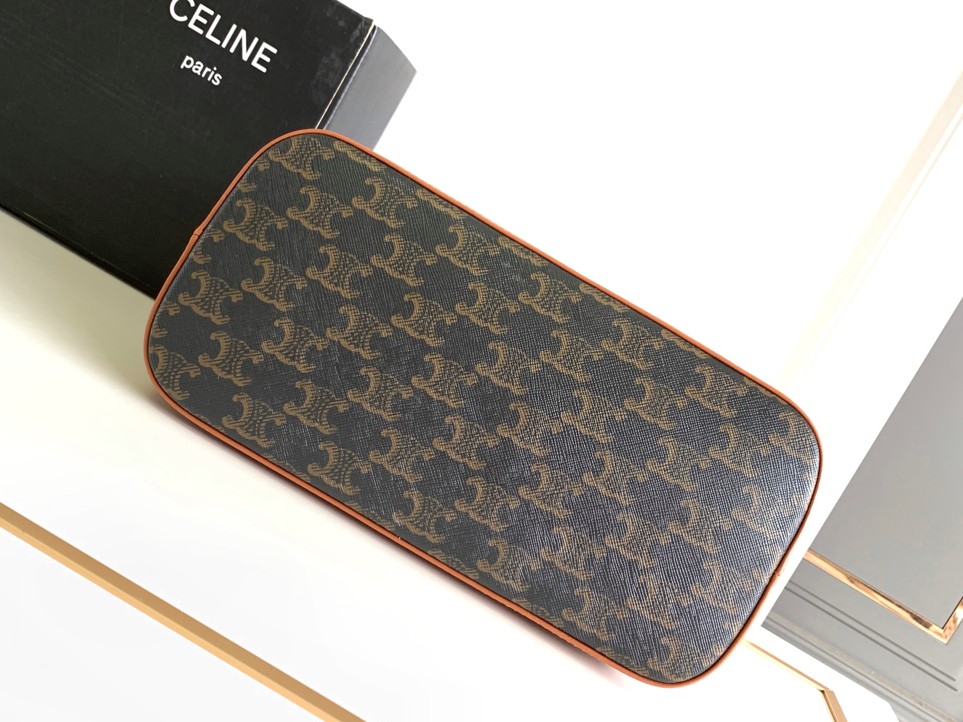 Celine賽琳高仿一比一原單包包 CELINE CABAS小號標誌印花牛皮革手袋