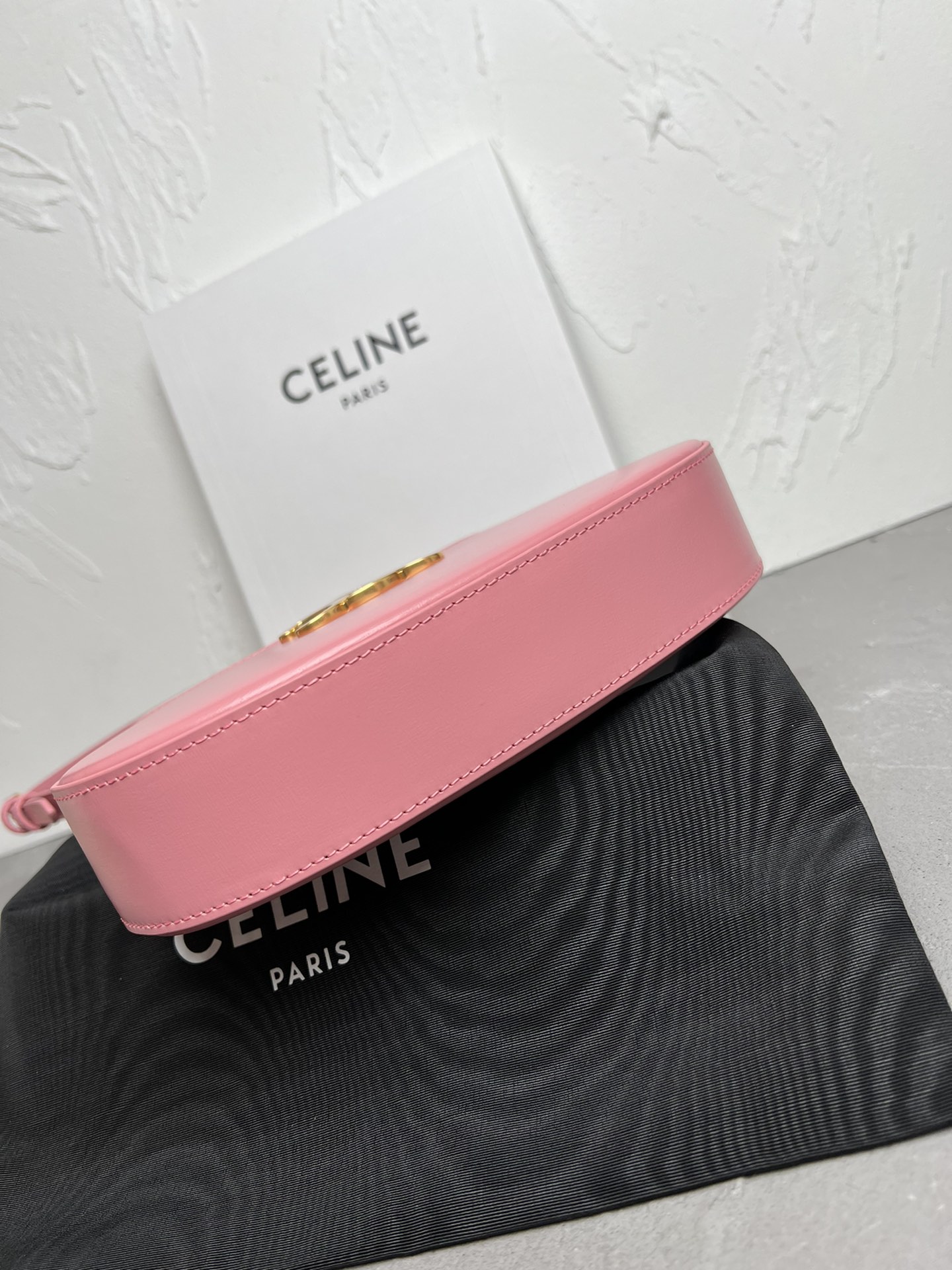 Celine賽琳高仿復刻原單包包 CELINE 2024 TILLY中號亮澤牛皮革手袋粉紅色