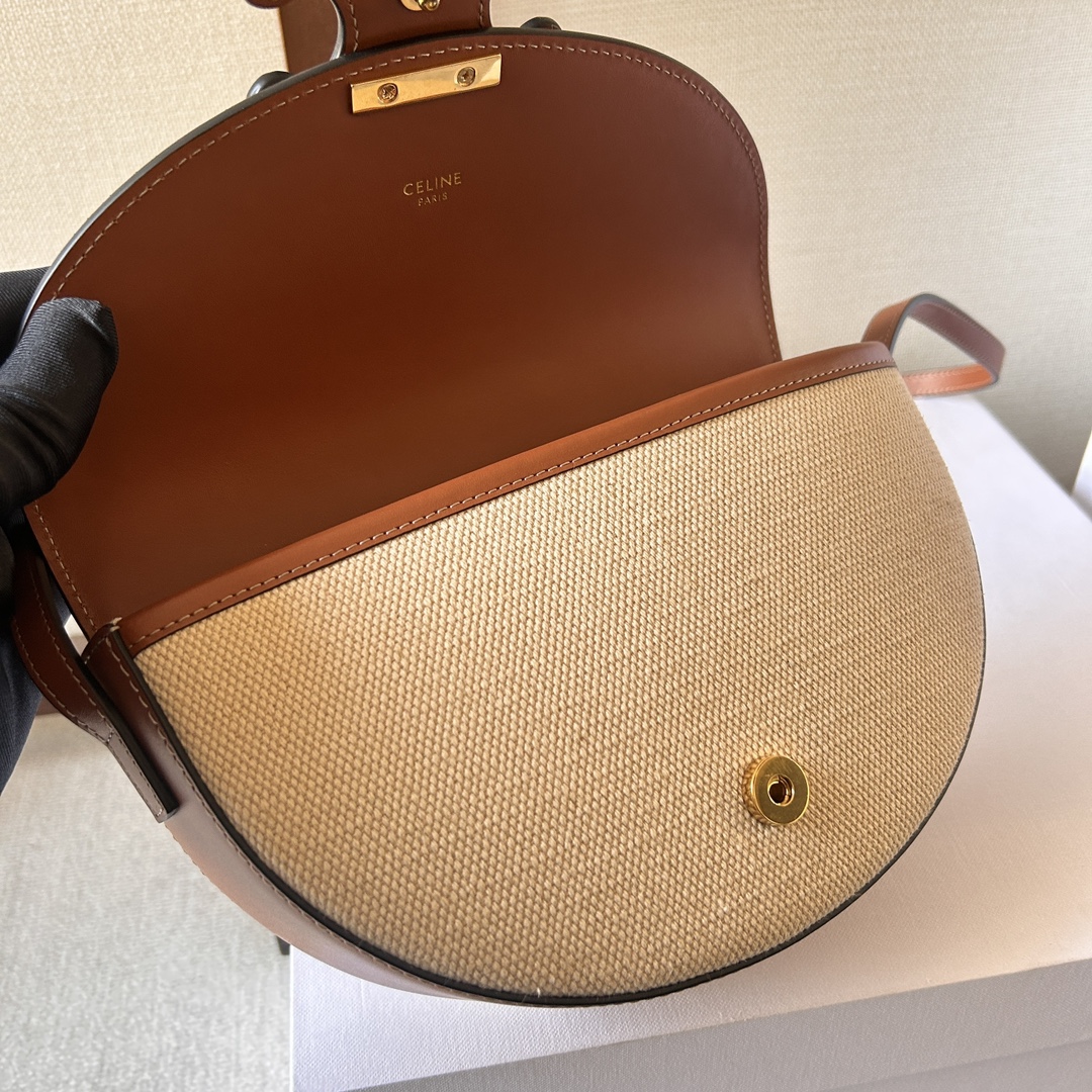 原單高仿Celine賽琳 Basace凯旋门 Besace Cuir Triomphe手袋 斜揹包 帆布