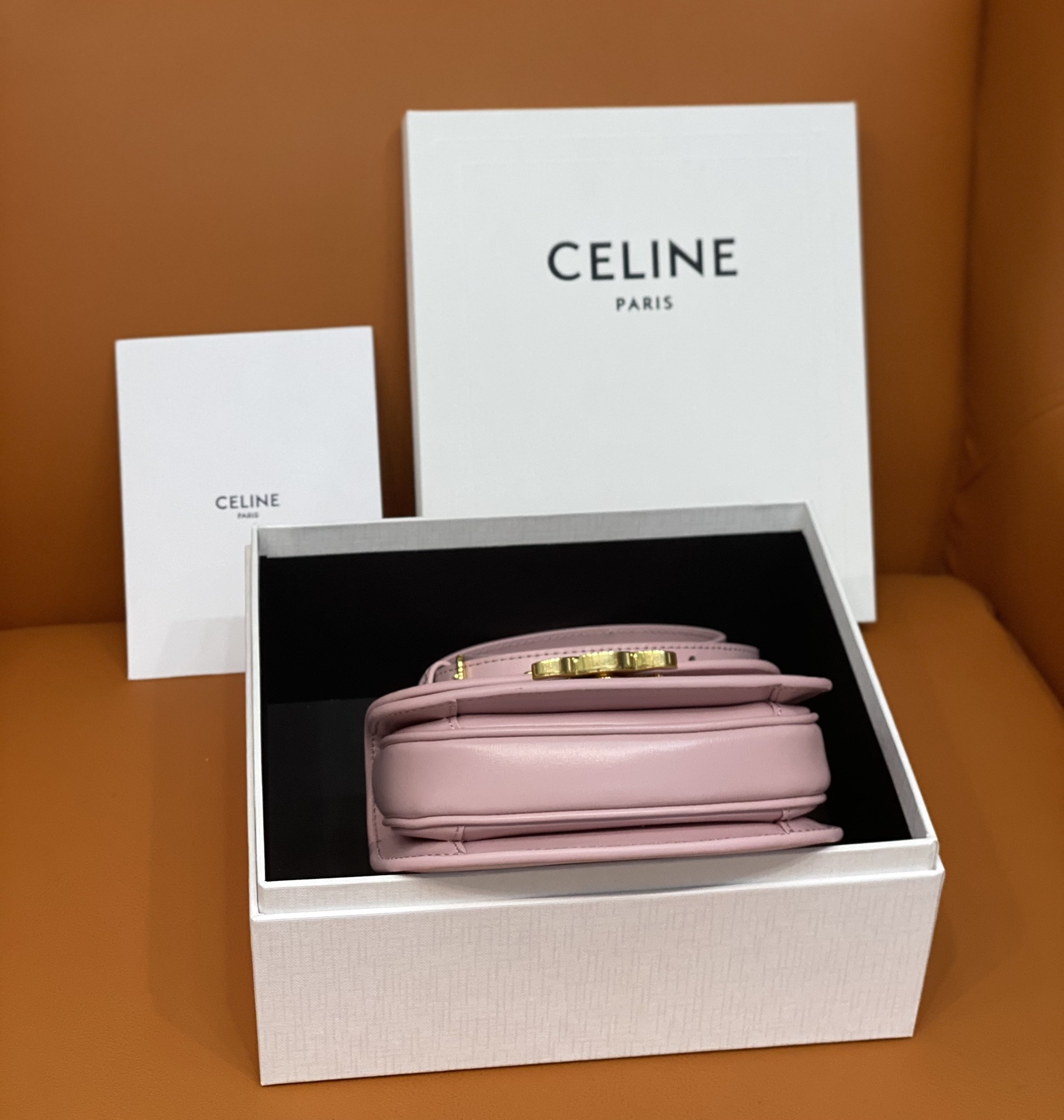 高仿原單包Celine賽琳包 亮面牛皮革迷你型BESACE CLEA手袋 粉色