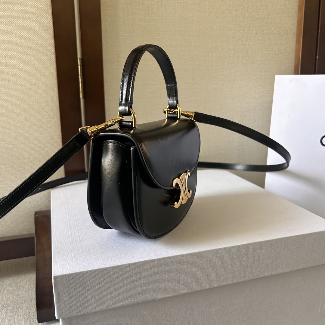 高仿復刻Celine賽琳包 標誌印花 TRIOMPHE COUFFIN扇子包 超大手袋 深棕色