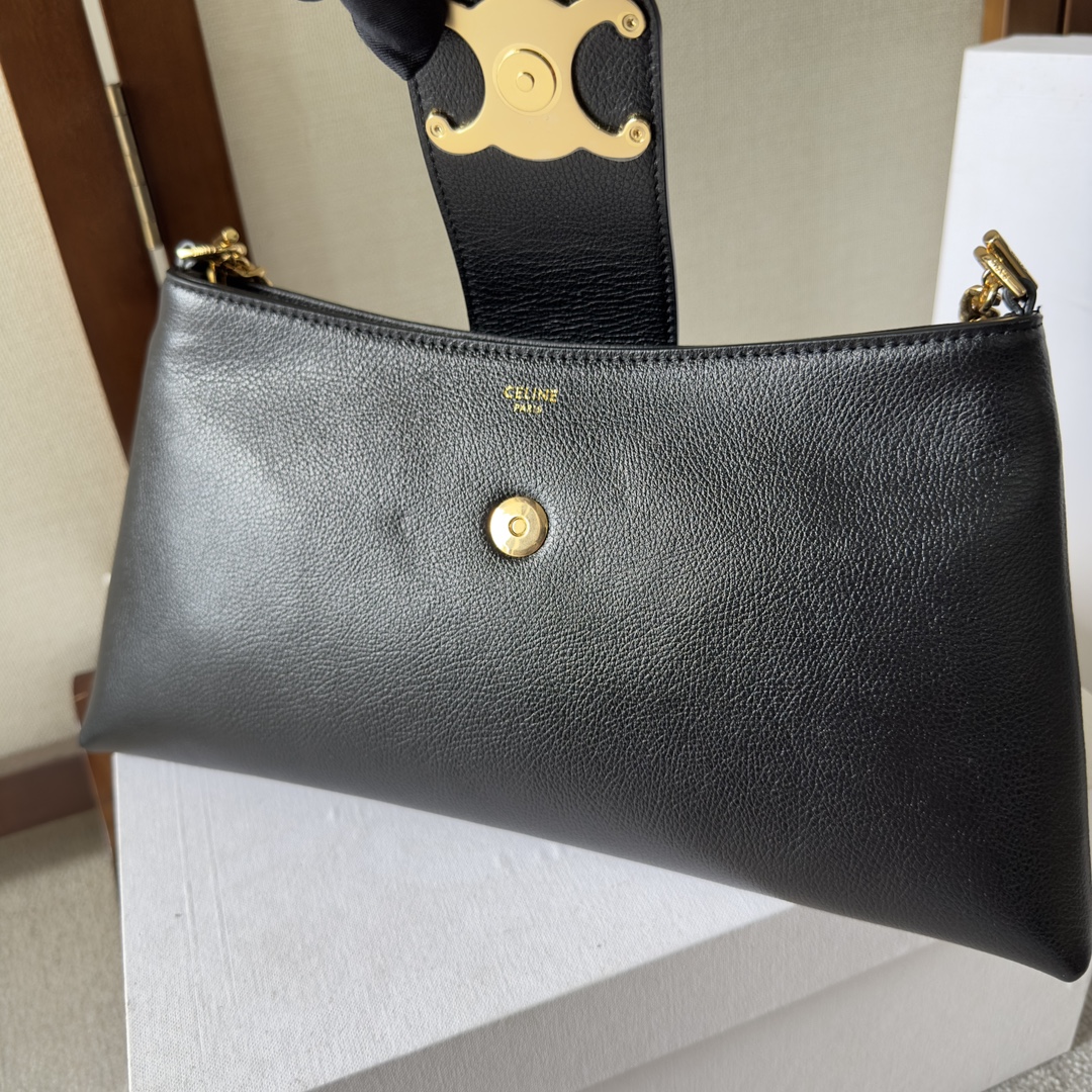 Celine賽琳包高仿包包 TRIOMPHE SOFT 平滑牛皮革中型WILTERN手袋
