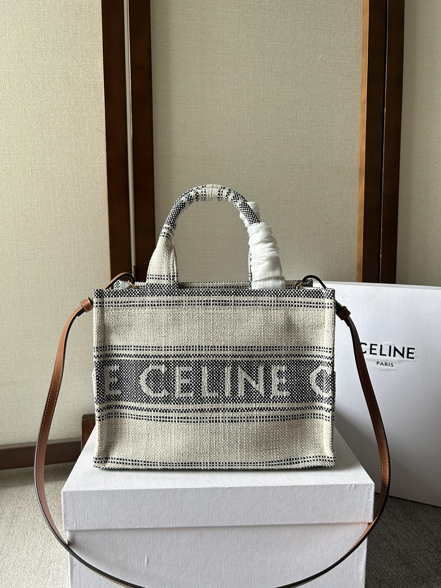 Celine賽琳原單包包 TRIOMPHE帆布 提花條紋布料及小牛皮小型Cabas Thais手袋 