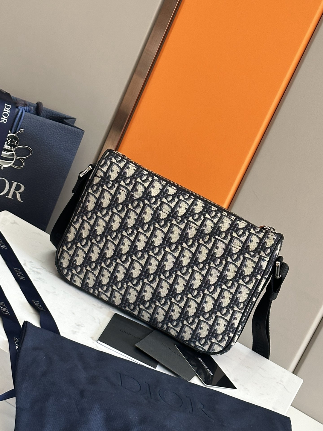 Dior迪奧高仿包包2024新品Christian單肩包腋下包2024新品值得擁有