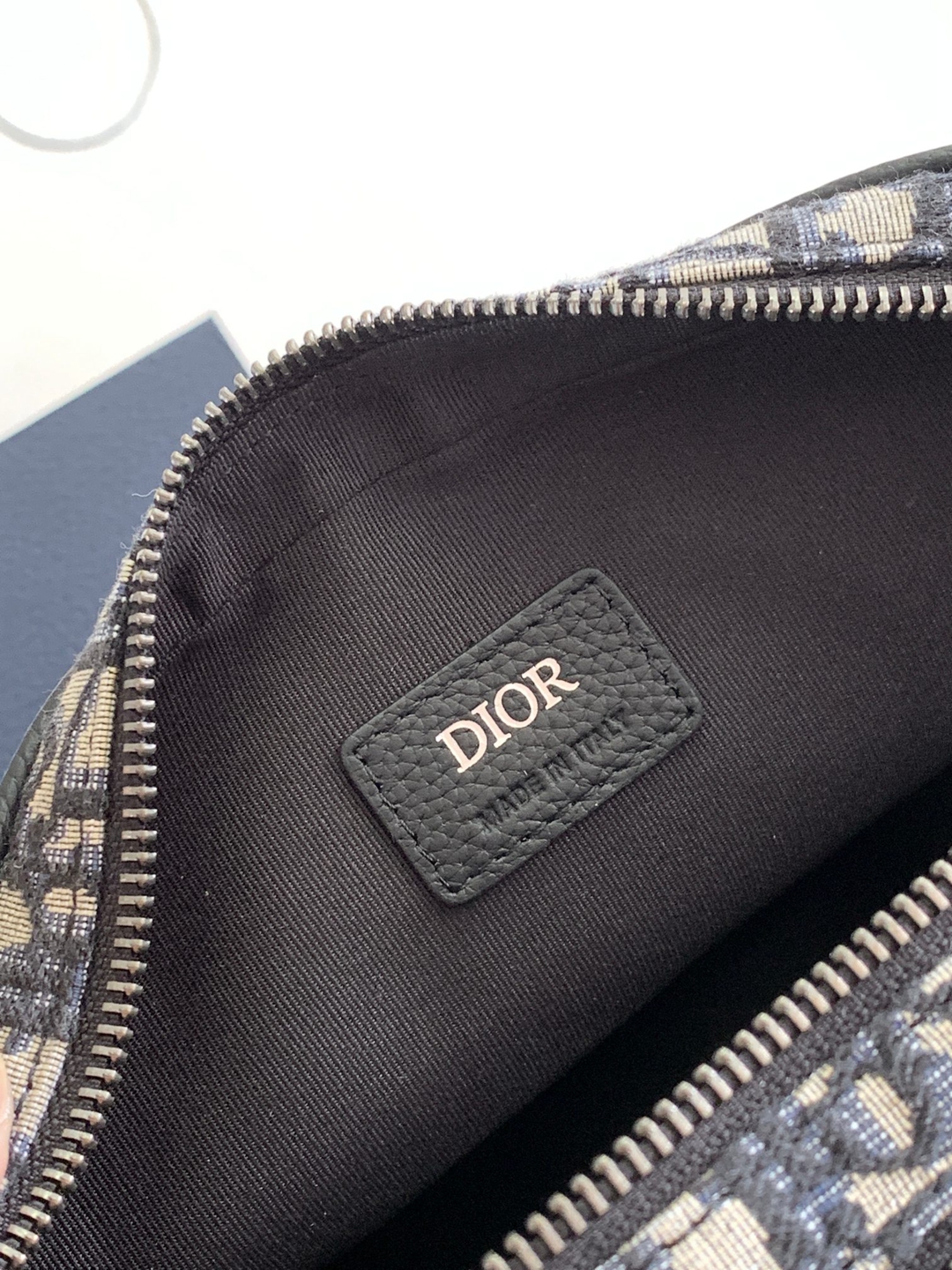 經典配色高仿迪奧DIORSafari 單肩包斜挎包新品