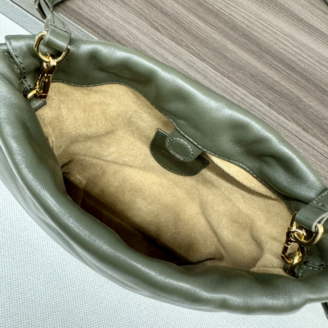 loewe羅意威超A貨手拿包 新款迷你納帕羊皮革 Flamenco Purse 手拿包深卡其綠