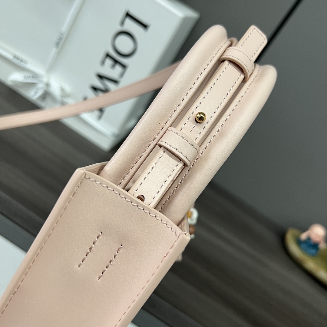 loewe羅意威原單A貨高仿包包 Standard A5 Tote手袋 淺桃色