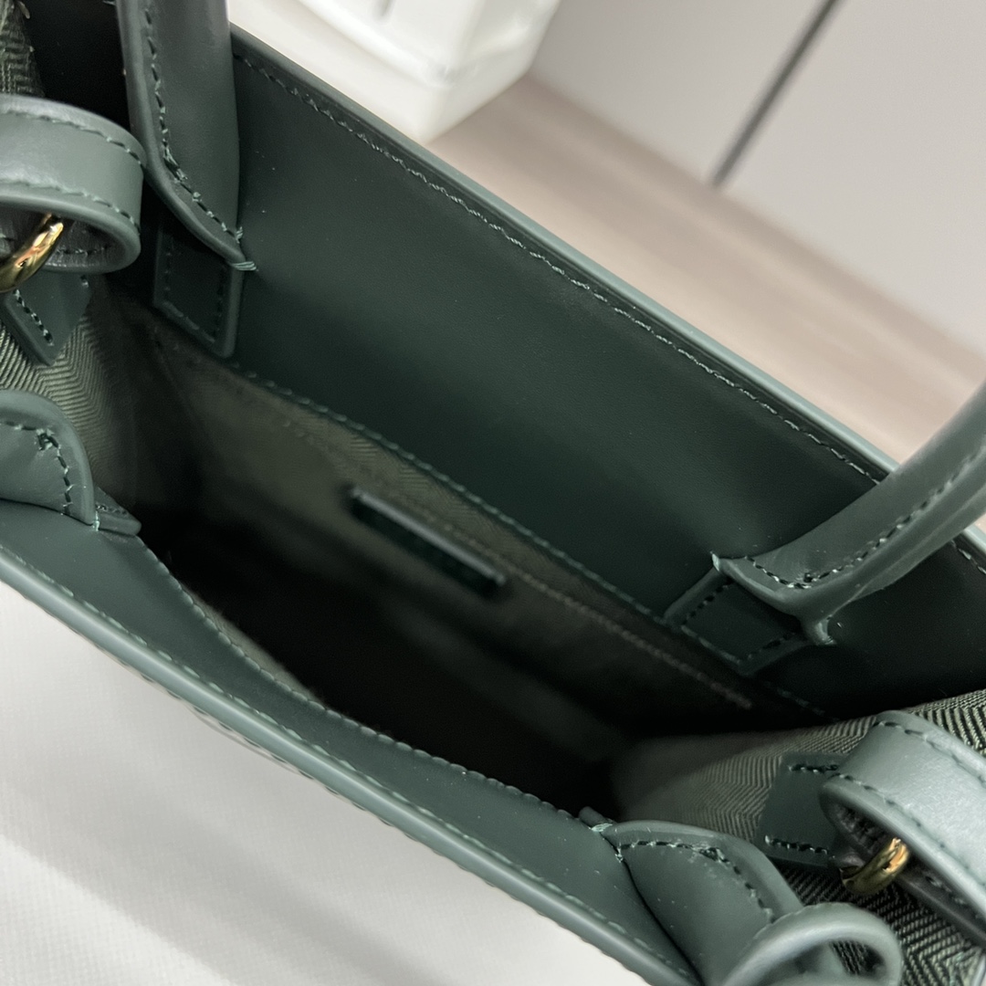loewe羅意威原單A貨高仿包包 Standard A5 Tote手袋 薄荷綠