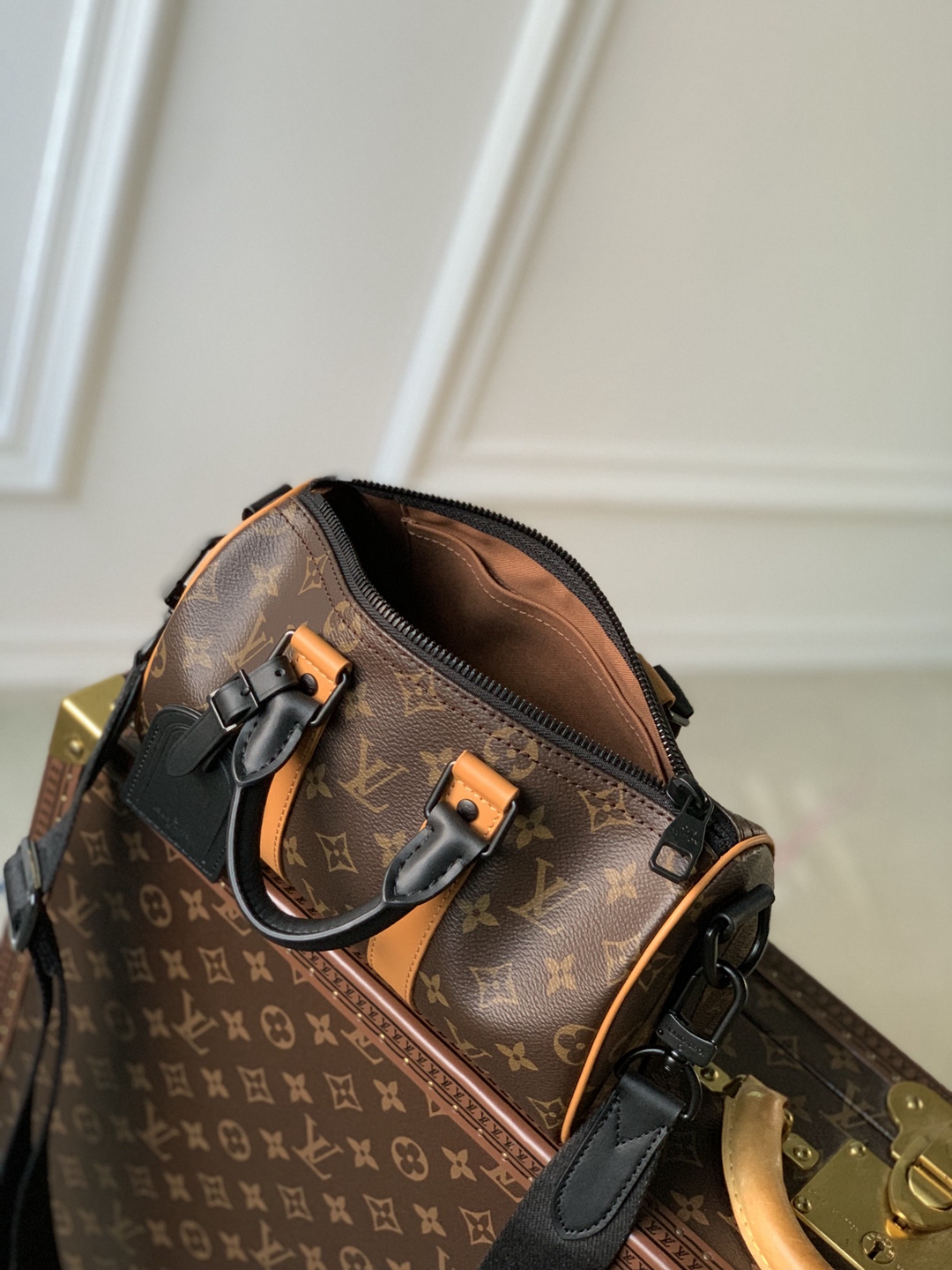 M46687枕頭包Keepall 手袋旅行袋经典轮廓lv高仿手提包