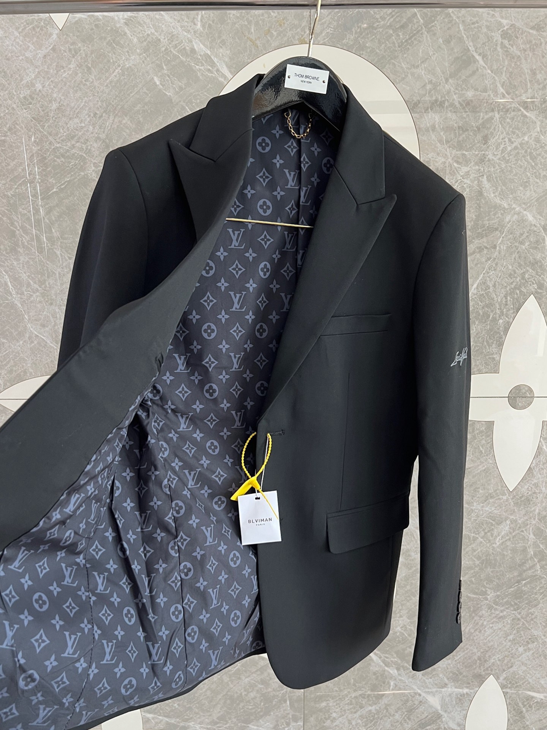 超細膩定制面料 一比一LV 刺繡logo男裝西裝西服外套