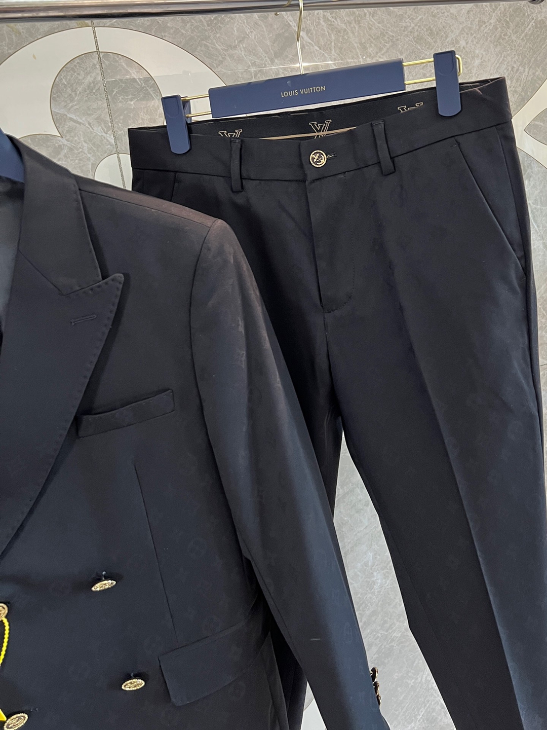頂級高仿LV 專櫃同步 羊毛面料休閒西服外套男裝
