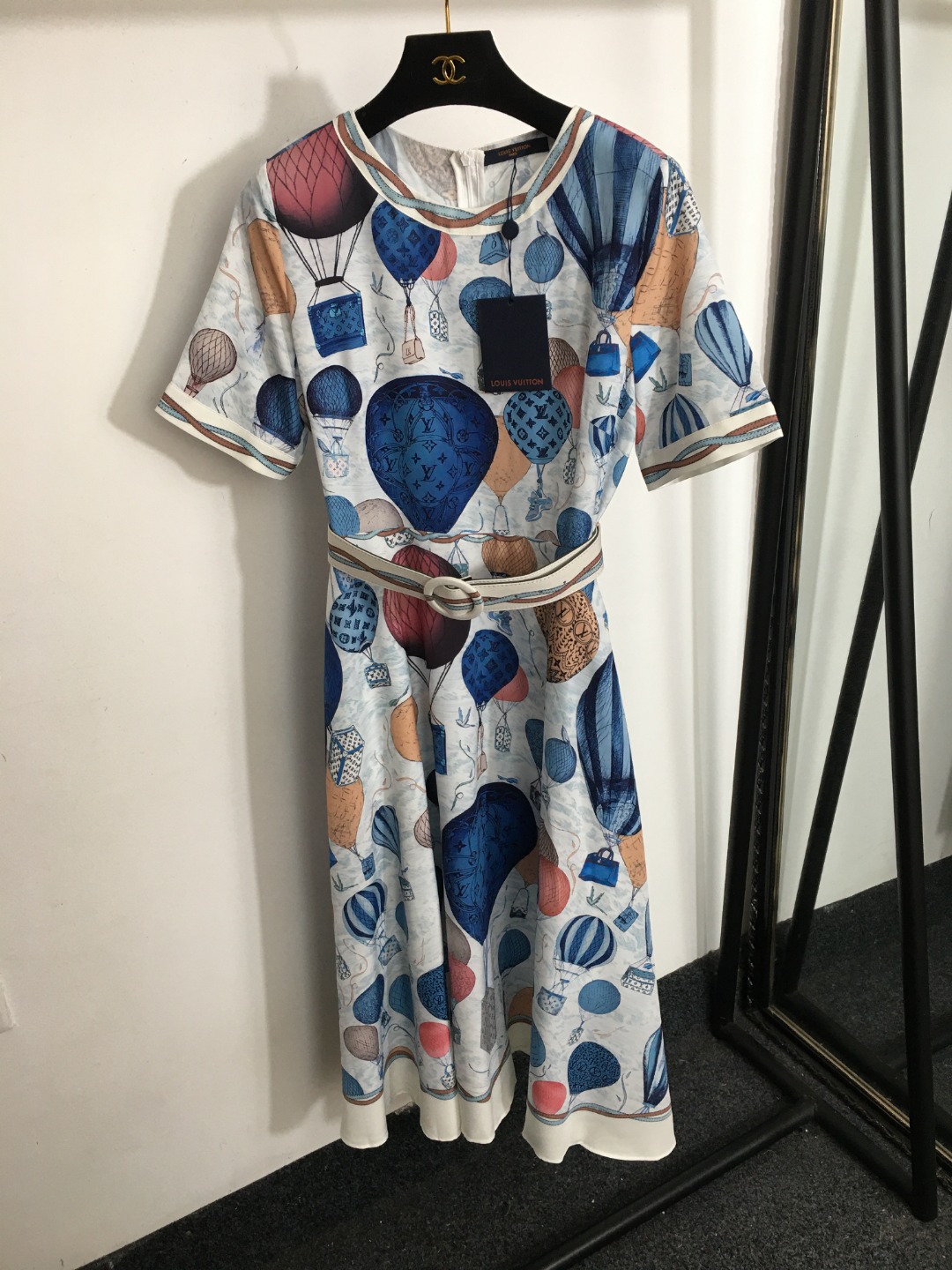 定制復刻熱氣球logo真絲混紡短袖連衣裙 女裝 高仿LV