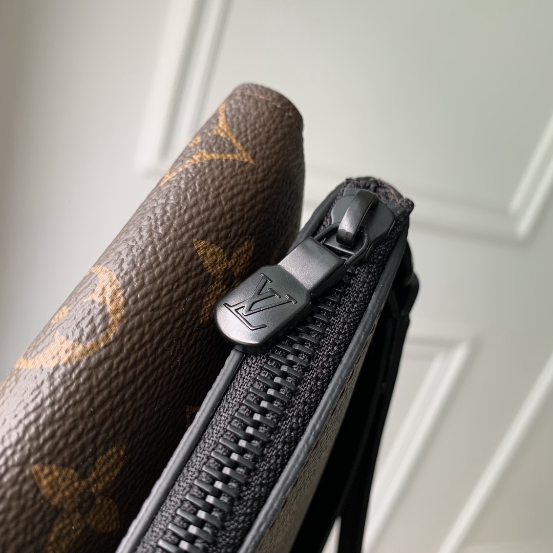 M82598Pochette S-Lock lvA貨錢包真皮手拿包选用 Monogram Eclipse