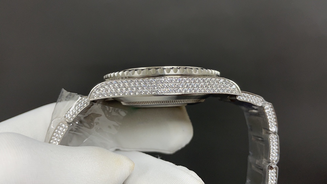 一比一復刻ROLEX116769TBR-74779B最昂貴的勞力士滿天星腕錶