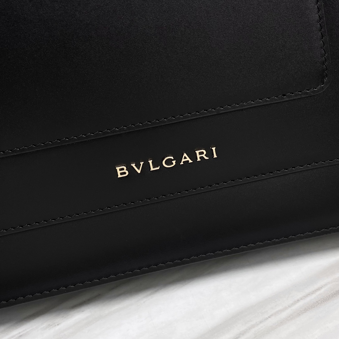 BVLGARI寶格麗複刻包包 Serpenti Forever 中型肩背包手袋 黑色