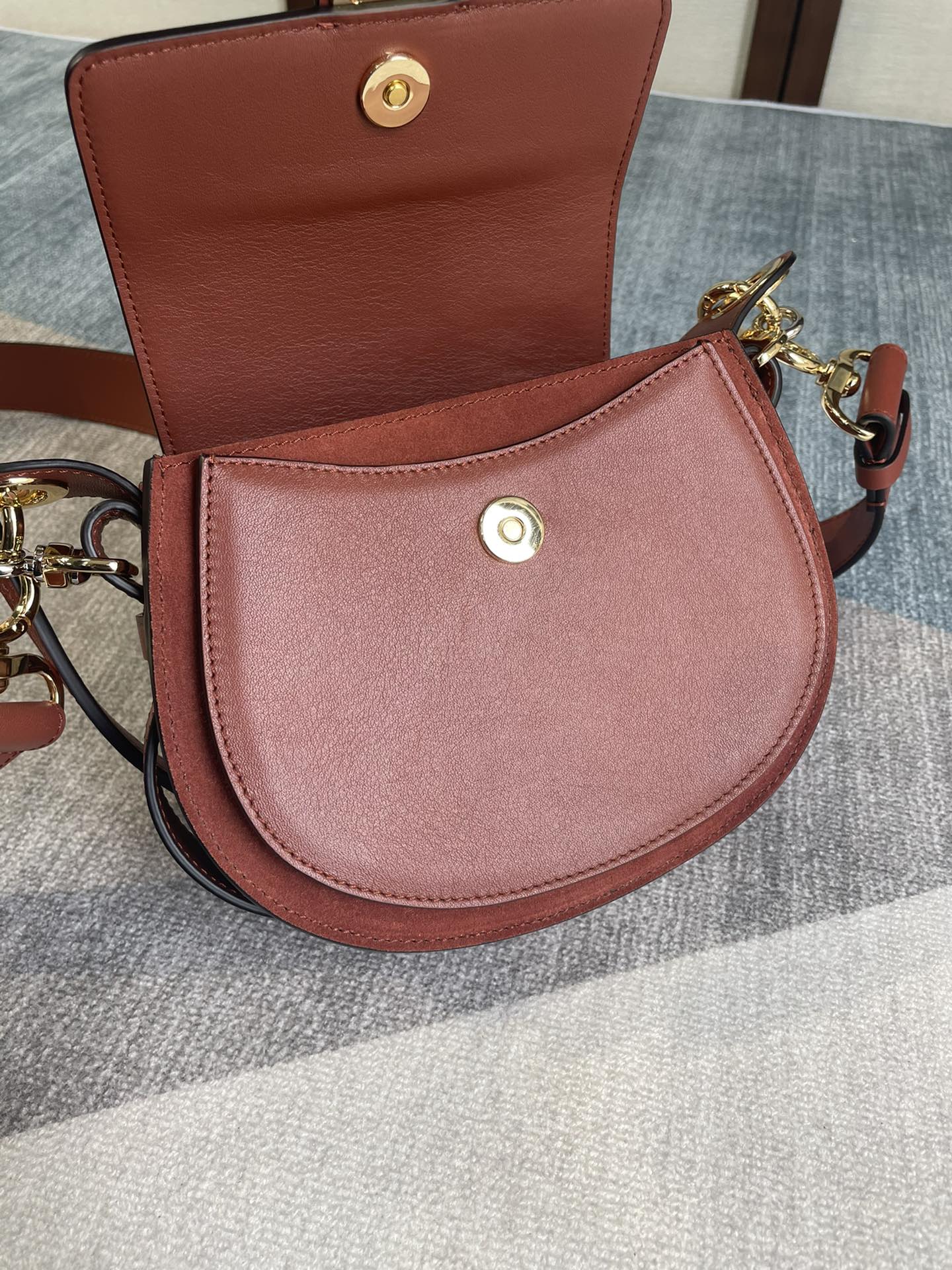 複刻Chloe蔻依名牌包包 TESS小號手袋 斜挎馬鞍小挎包 紅棕