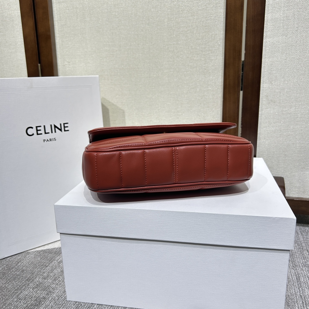 複刻名牌包Celine賽琳 MATELASSE MONOCHROME 絎縫羊皮革鏈條肩揹包飾鍊掛肩袋 棗紅