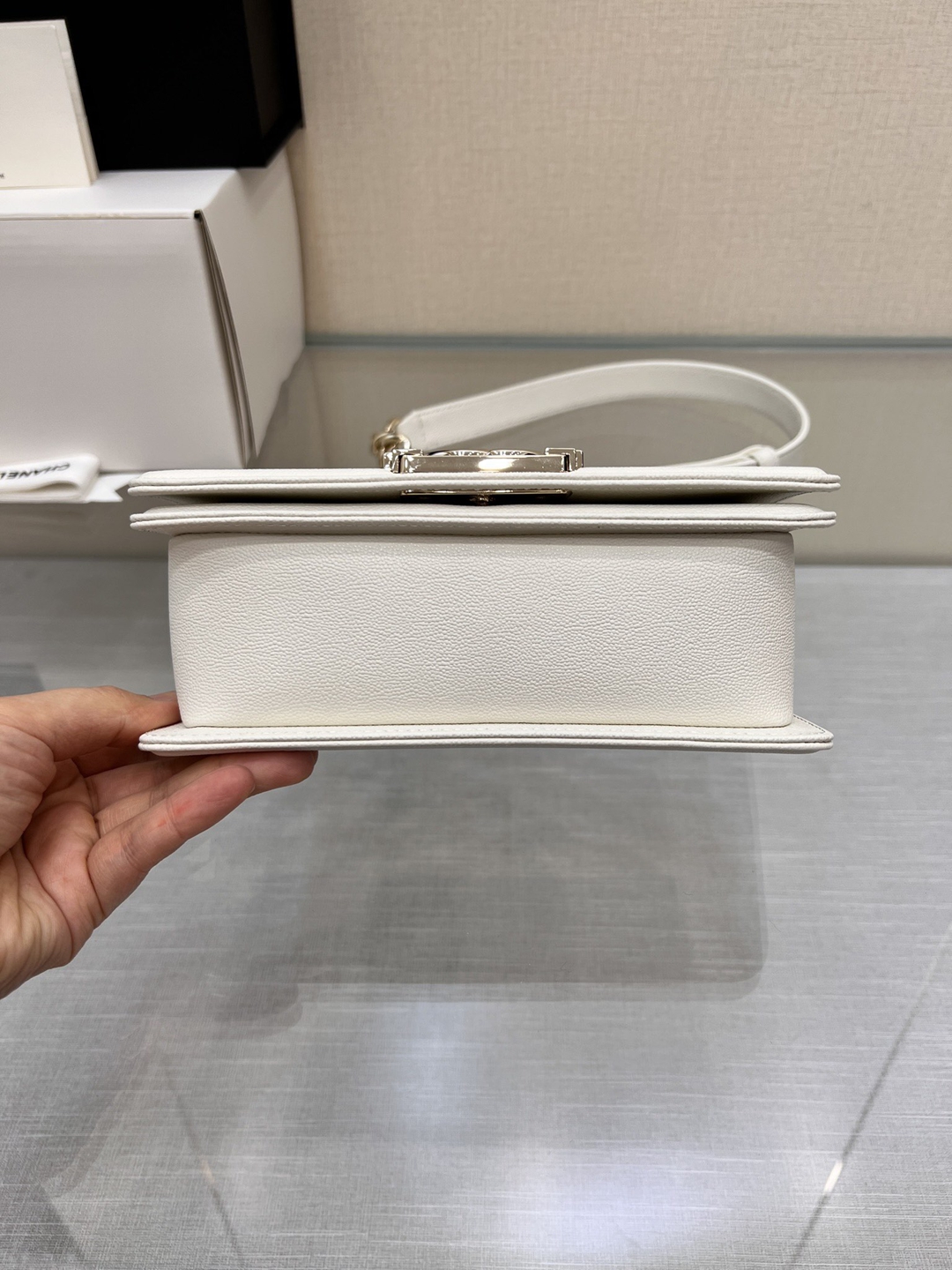 香奈兒頂 級精品包包𝐋𝐞𝐛𝐨𝐲系列 20*25CM 可批發零售