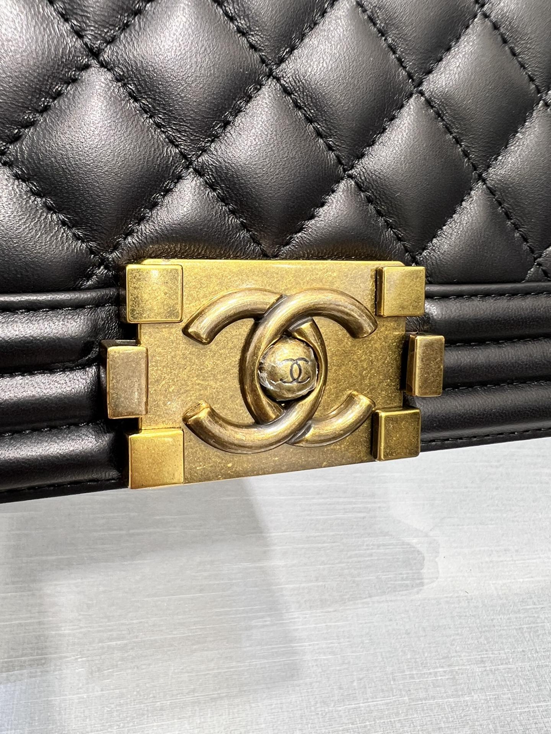𝐋𝐞𝐛𝐨𝐲香奈兒Chanel 頂級高仿包包 單肩包 斜挎包 可 批發零售
