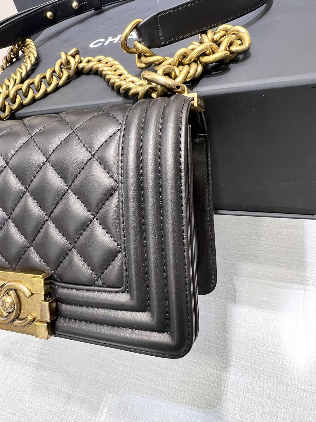 𝐋𝐞𝐛𝐨𝐲香奈兒Chanel 頂級高仿包包 單肩包 斜挎包 可 批發零售