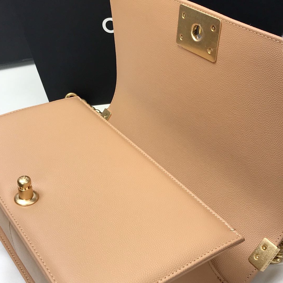 𝐋𝐞𝐛𝐨𝐲系列 高仿精品網站 香奈兒包包 斜跨包 單肩包 新品
