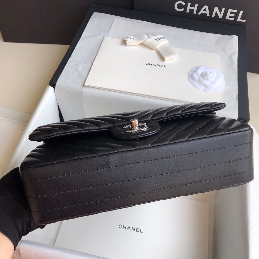 𝗖𝗹𝗮𝘀𝘀𝗶𝗰 𝗙𝗹𝗮𝗽 𝗖𝗛𝗔𝗘𝗡𝗟香奈兒高仿精品包包腋下包包女款頂級羊皮
