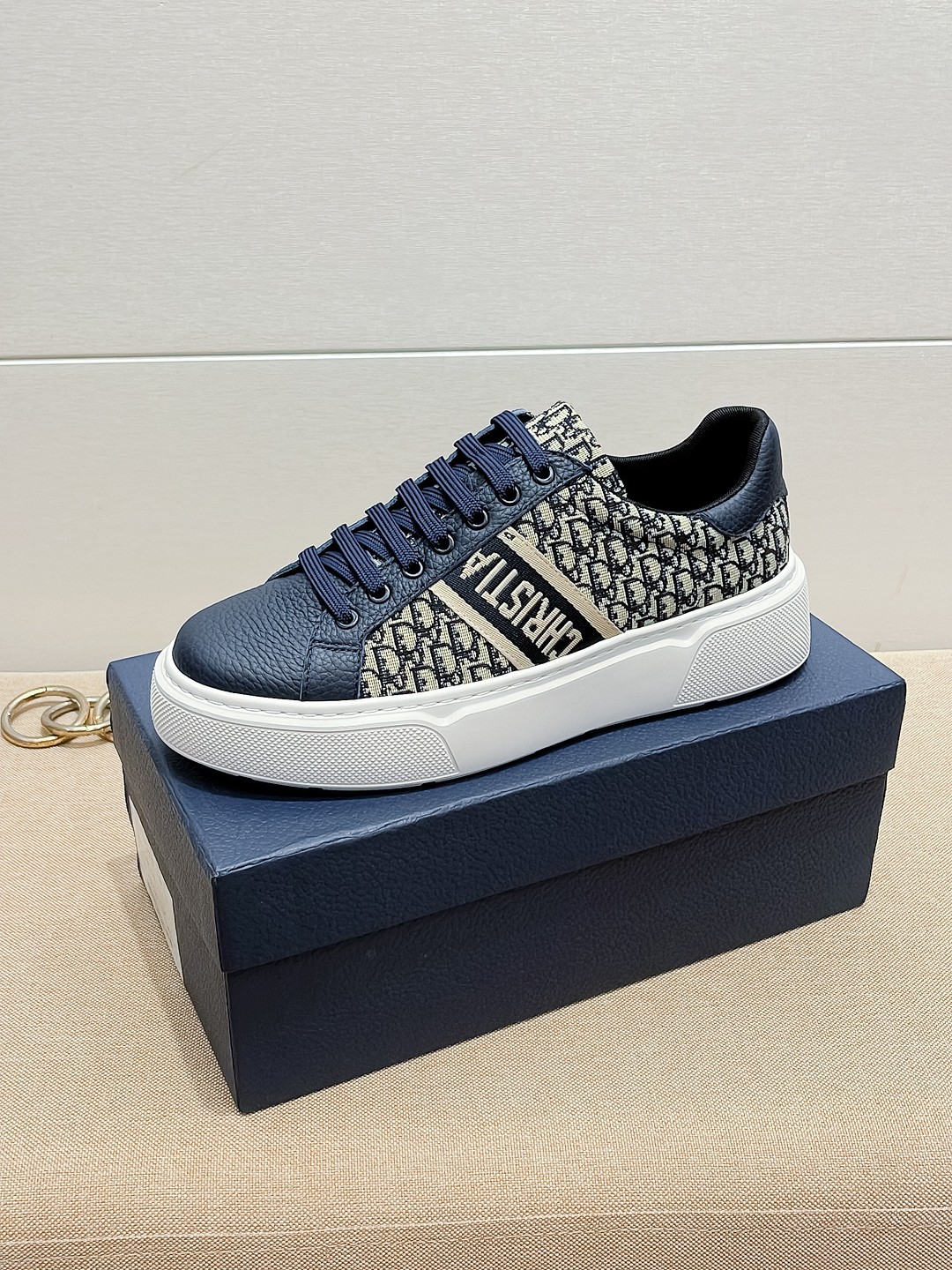 Dior迪奧香港專櫃出品原單真皮休閒鞋