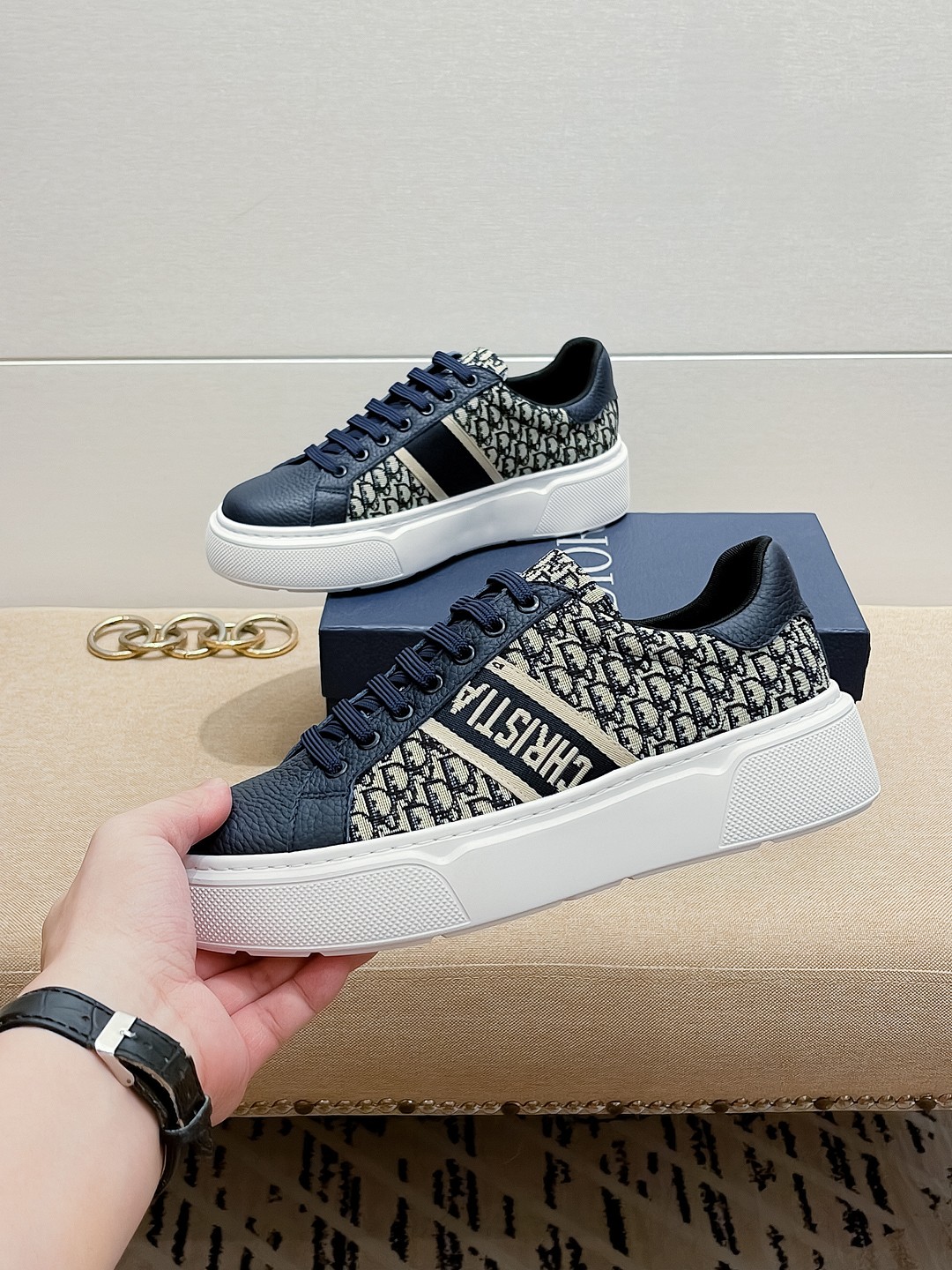 Dior迪奧香港專櫃出品原單真皮休閒鞋