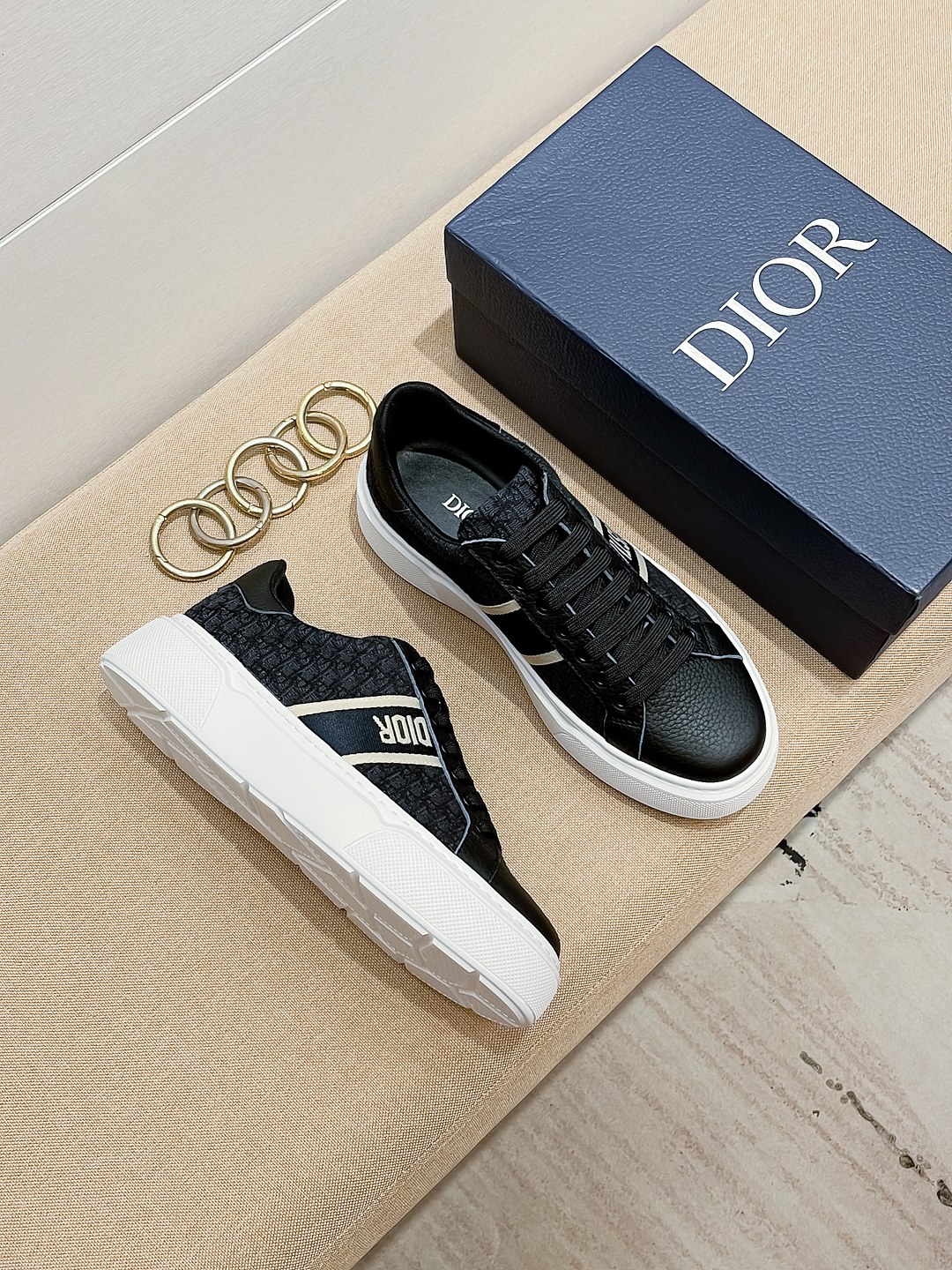 DIOR頂級一比一休閒皮鞋意大利牛皮香港專櫃出品