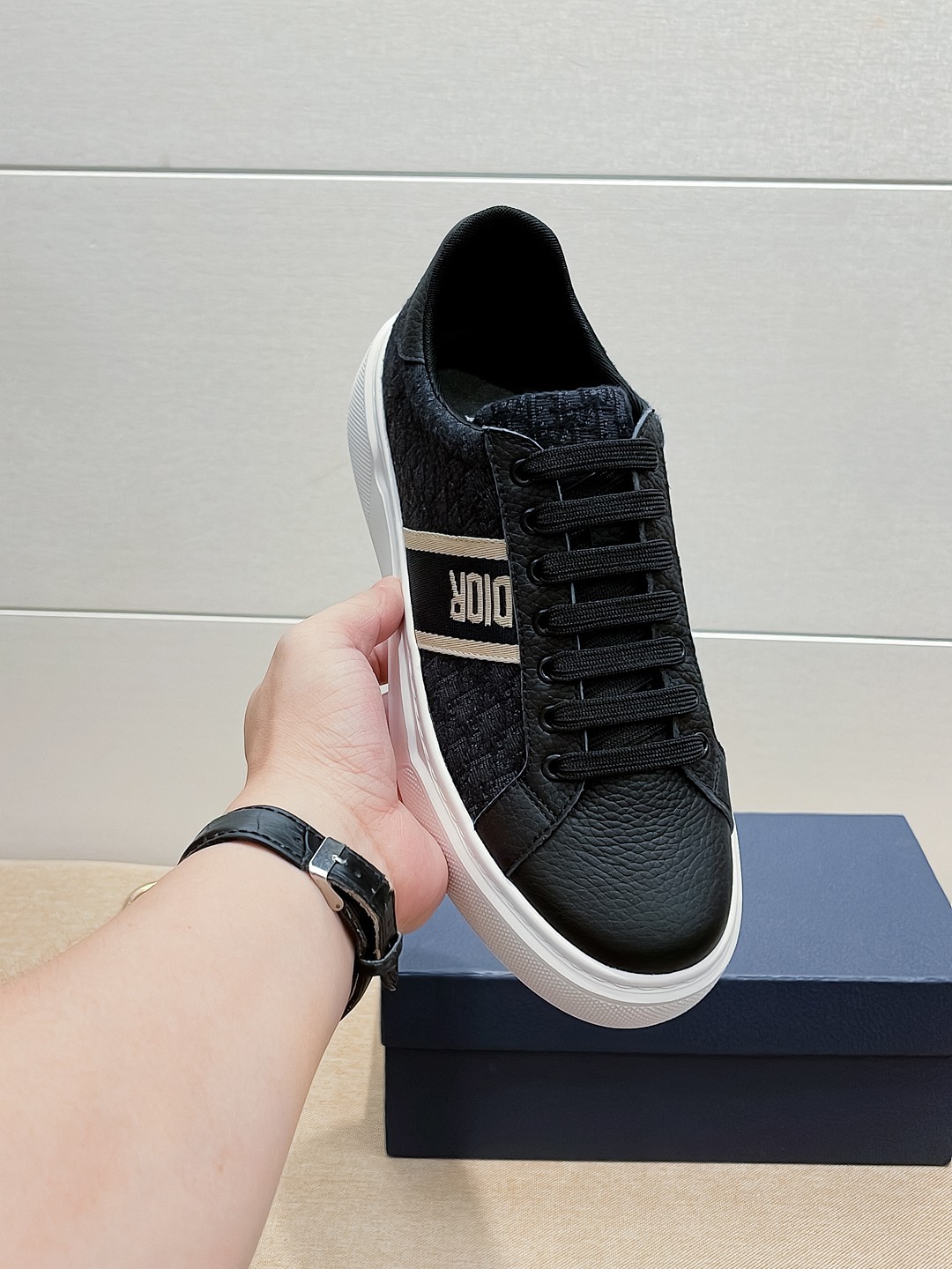 DIOR頂級一比一休閒皮鞋意大利牛皮香港專櫃出品