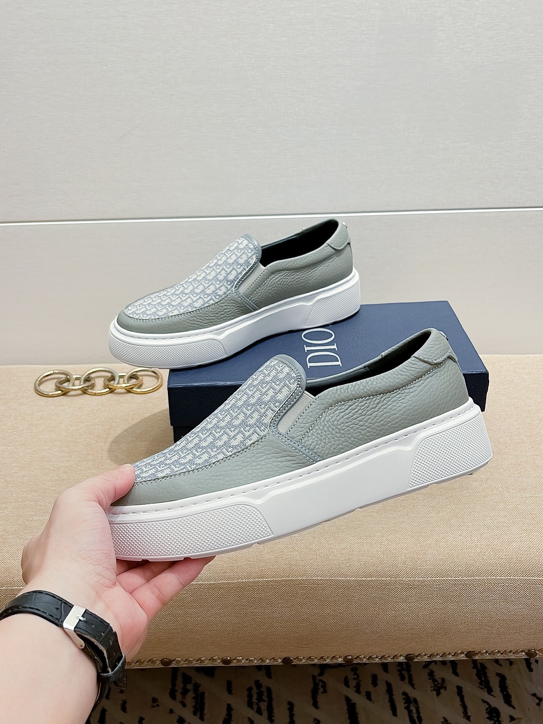 DIOR頂級原單真皮材質商務休閒鞋皮鞋 新品