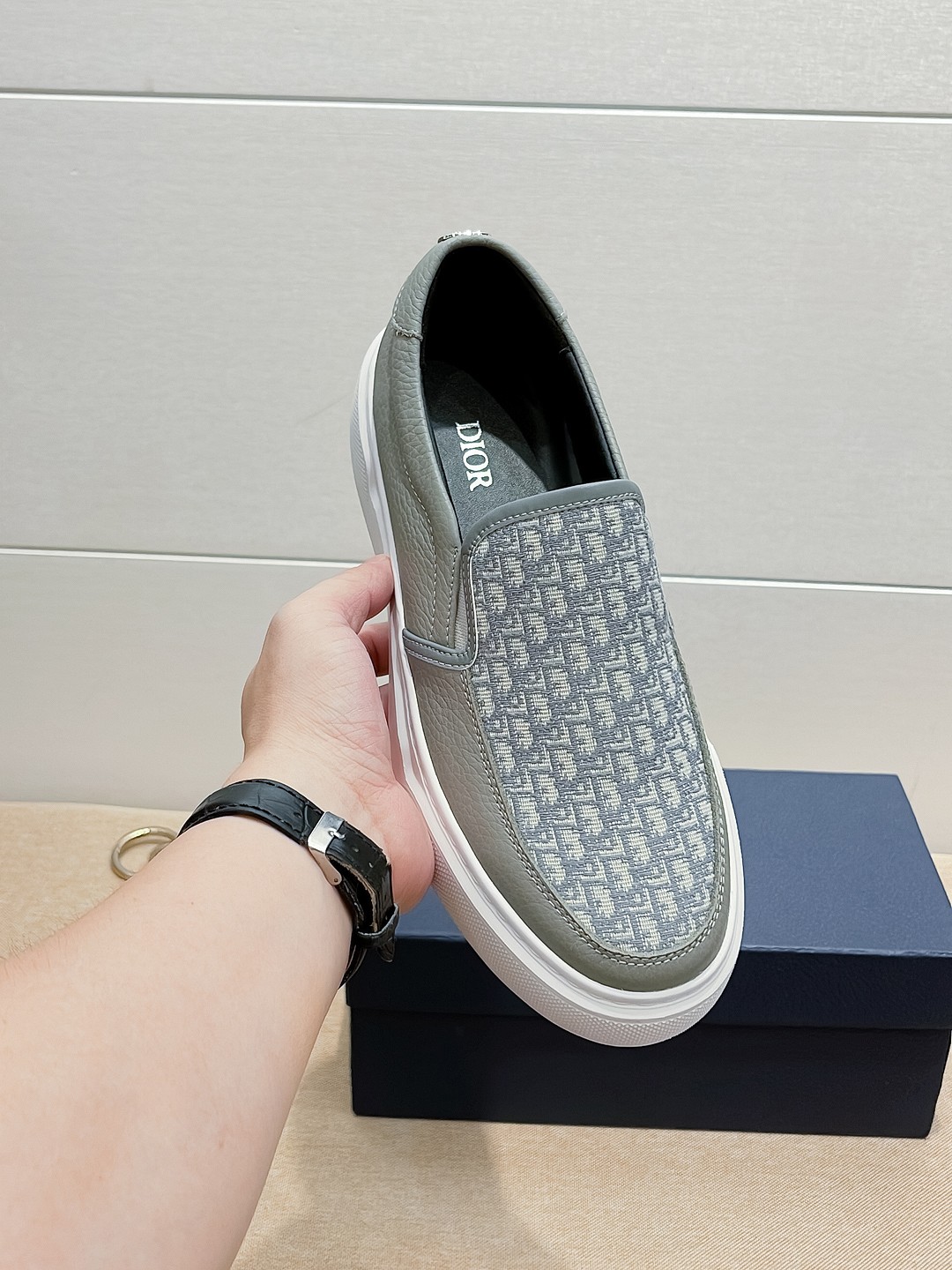 DIOR頂級原單真皮材質商務休閒鞋皮鞋 新品
