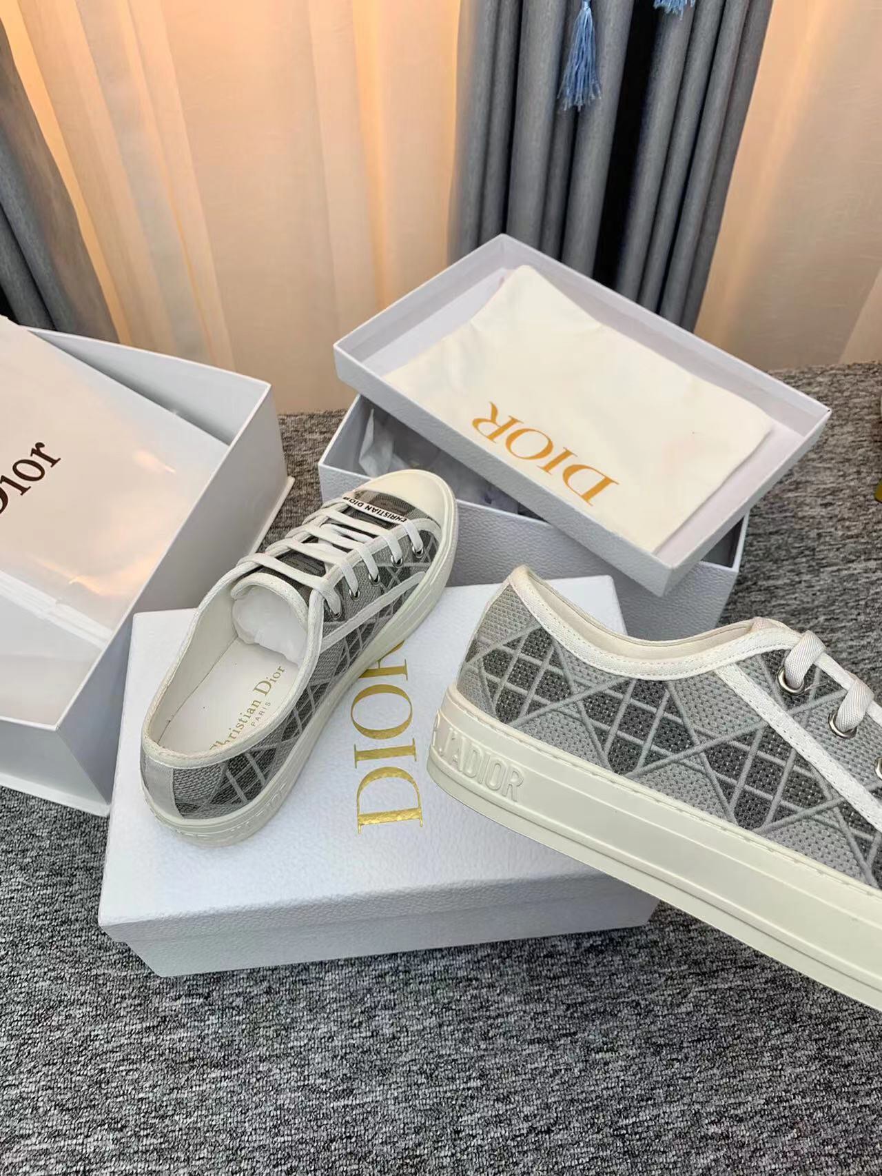 太精美了 DIOR 高端牛貨 1:1復刻鞋子 休閒鞋