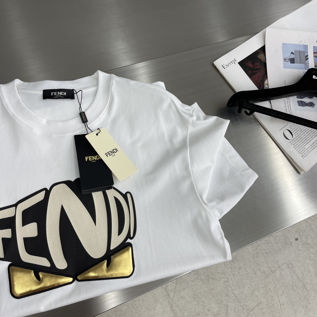 FEND芬迪原單純白色精品衣服短袖T恤男款
