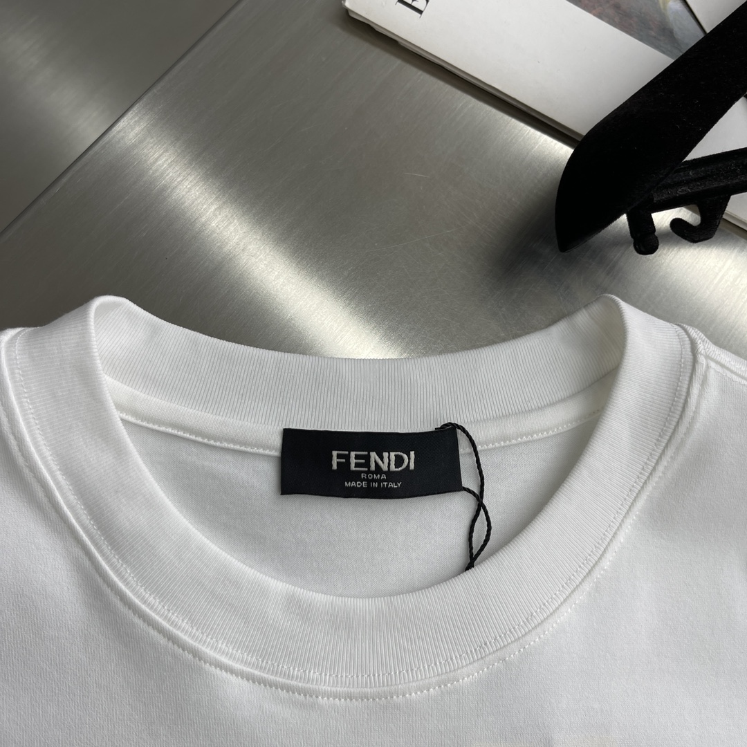 FEND芬迪原單純白色精品衣服短袖T恤男款