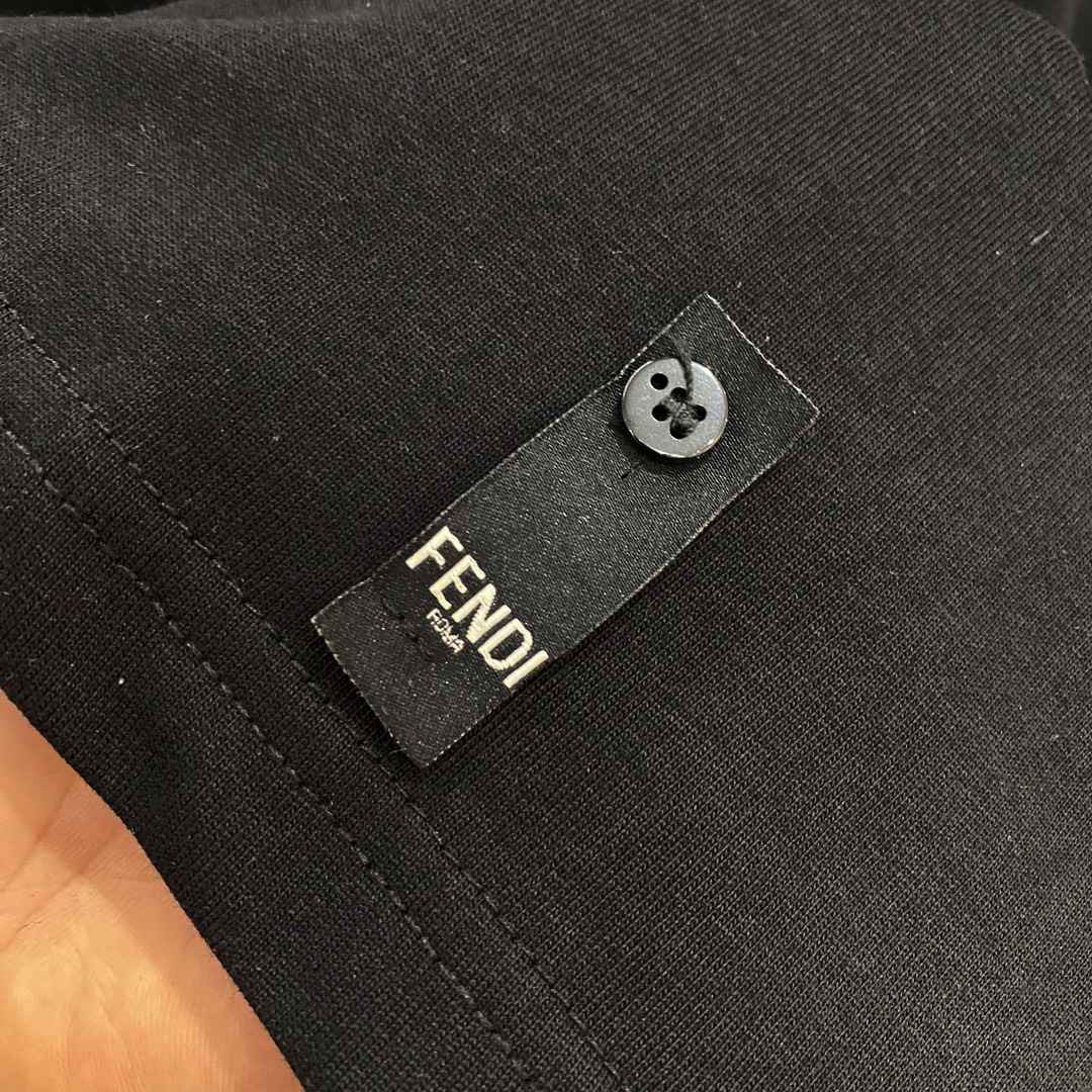 透氣舒適圓領純棉FENDI芬迪短袖T恤男裝高仿