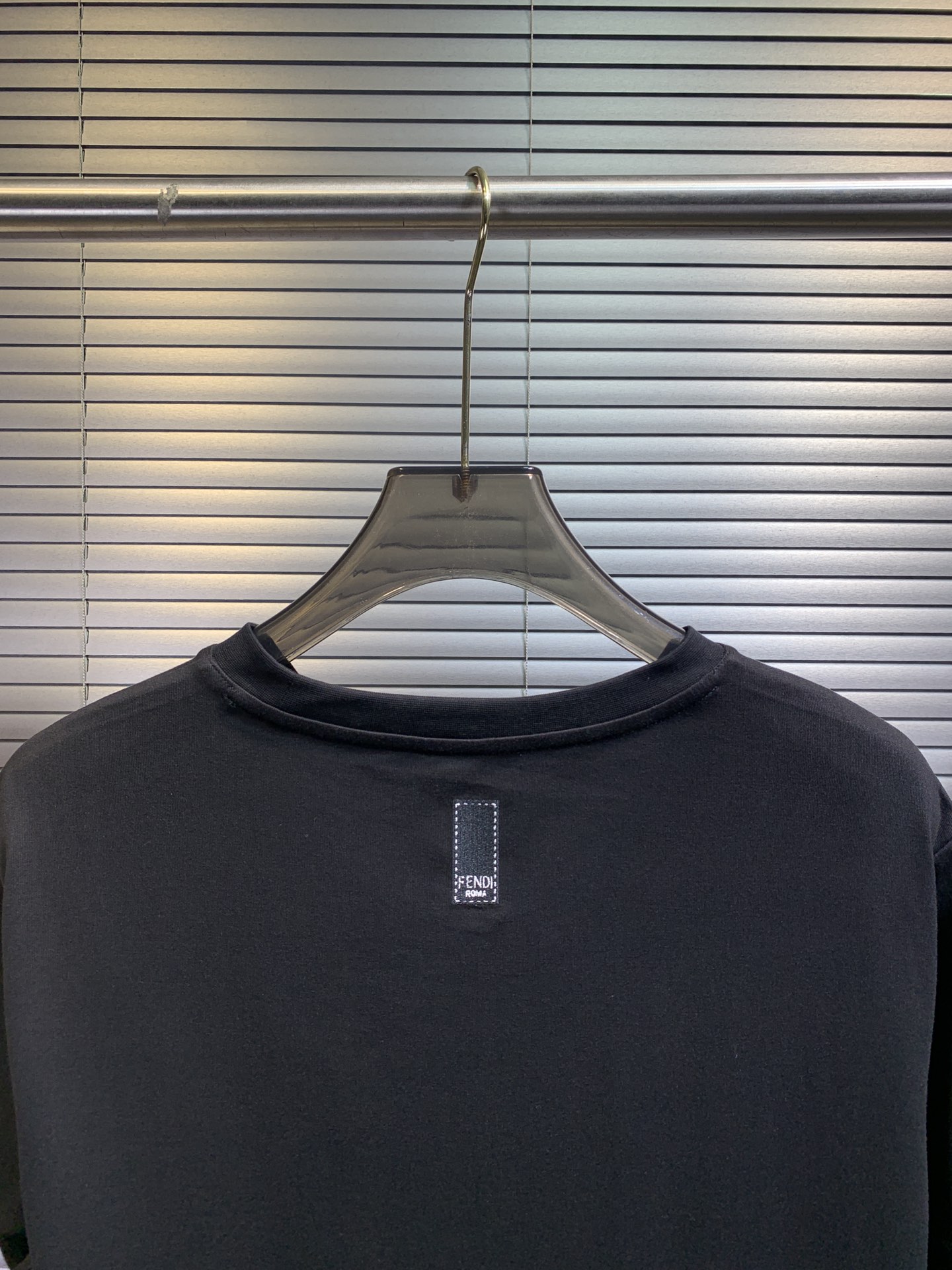新品專櫃同步 胸前刺繡logo圓領短袖T恤 男裝高仿