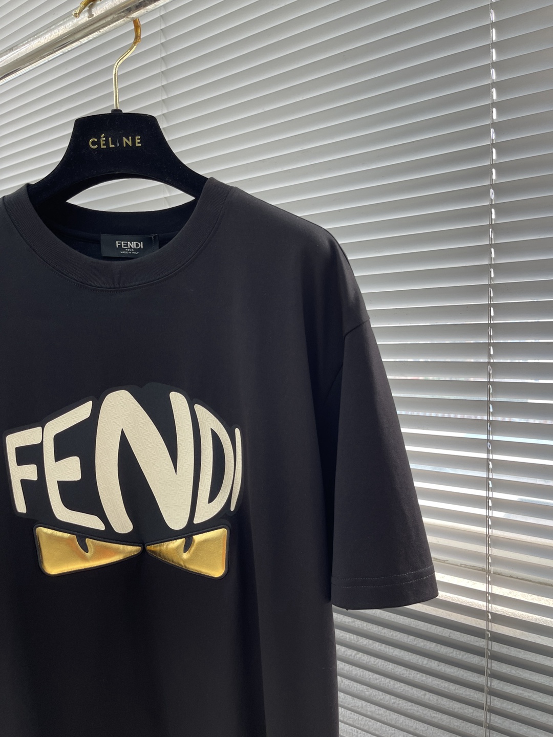 原單衣服FENDI2024春夏新品圓領短袖T恤黑色