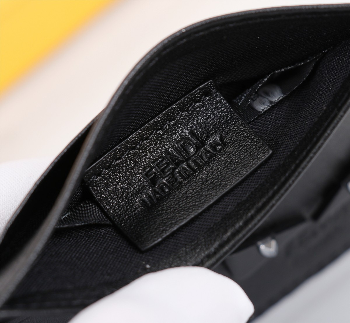 2023年新品芬迪高仿精品包包黑色手拿包卡包 錢包