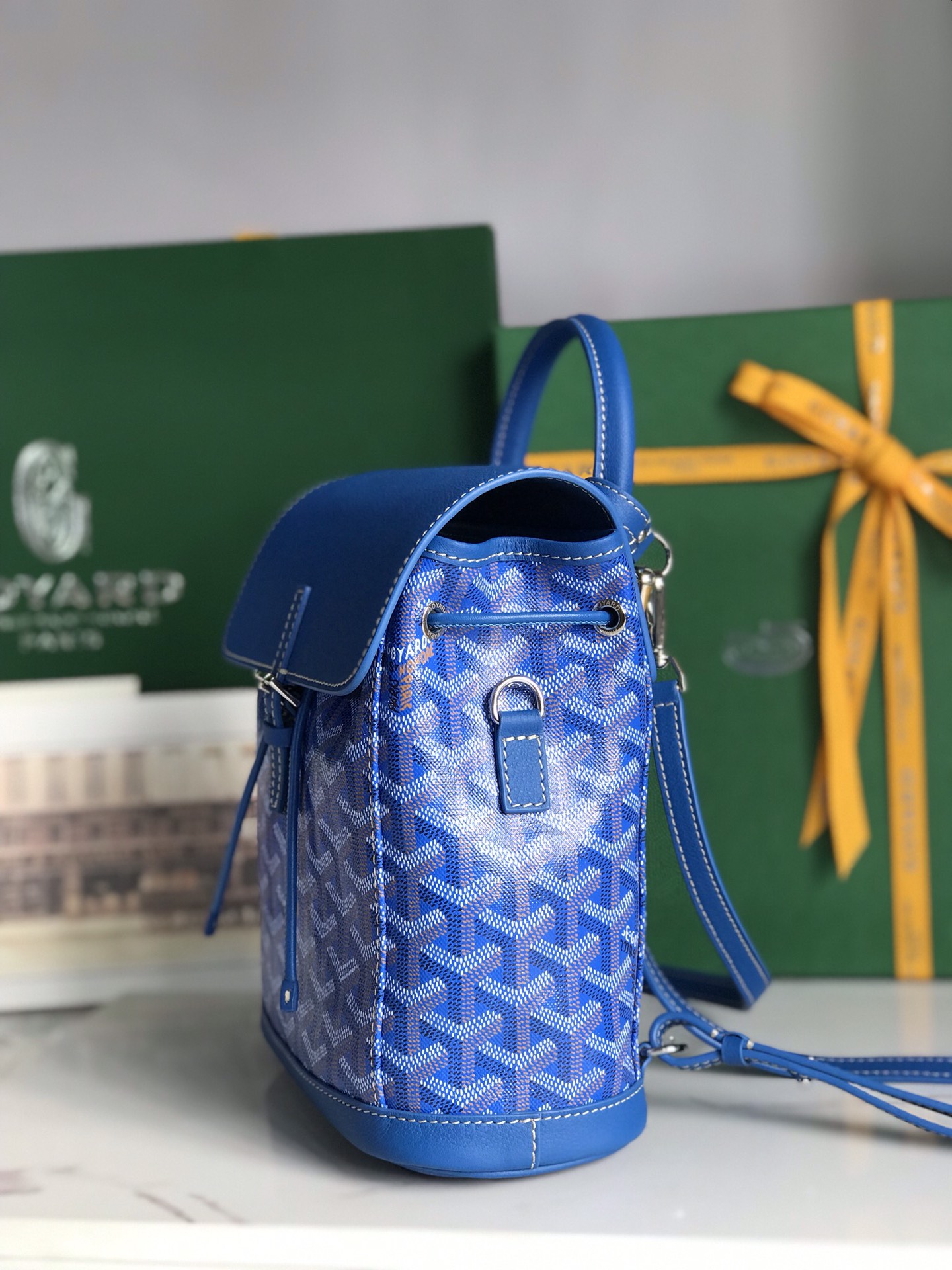 高仿奢侈品GOYARD高雅德包 Goyardine帆布 Alpin迷你雙肩包揹包 藍