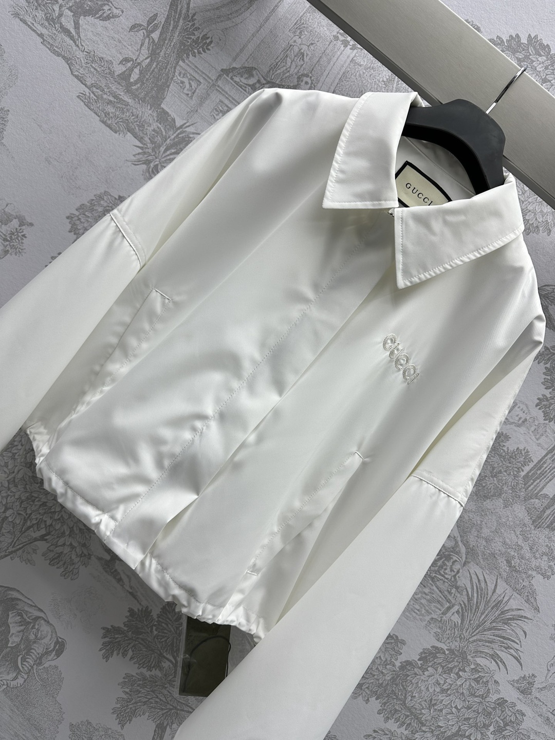 Gucci頂級一比一衣服刺繡外套白色