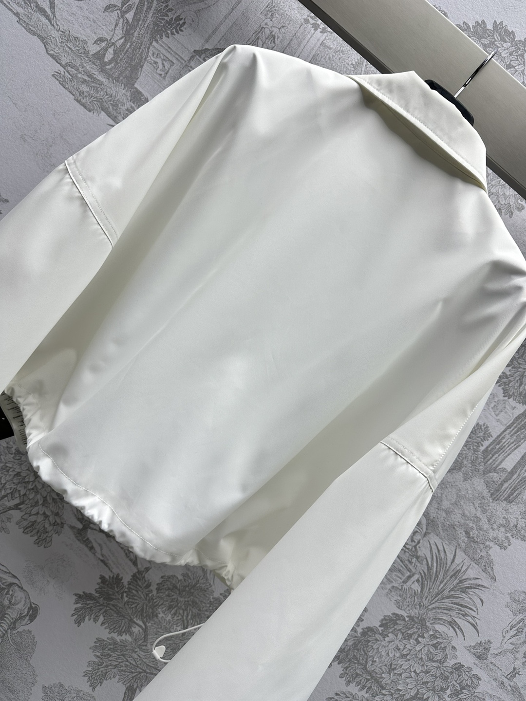 Gucci頂級一比一衣服刺繡外套白色