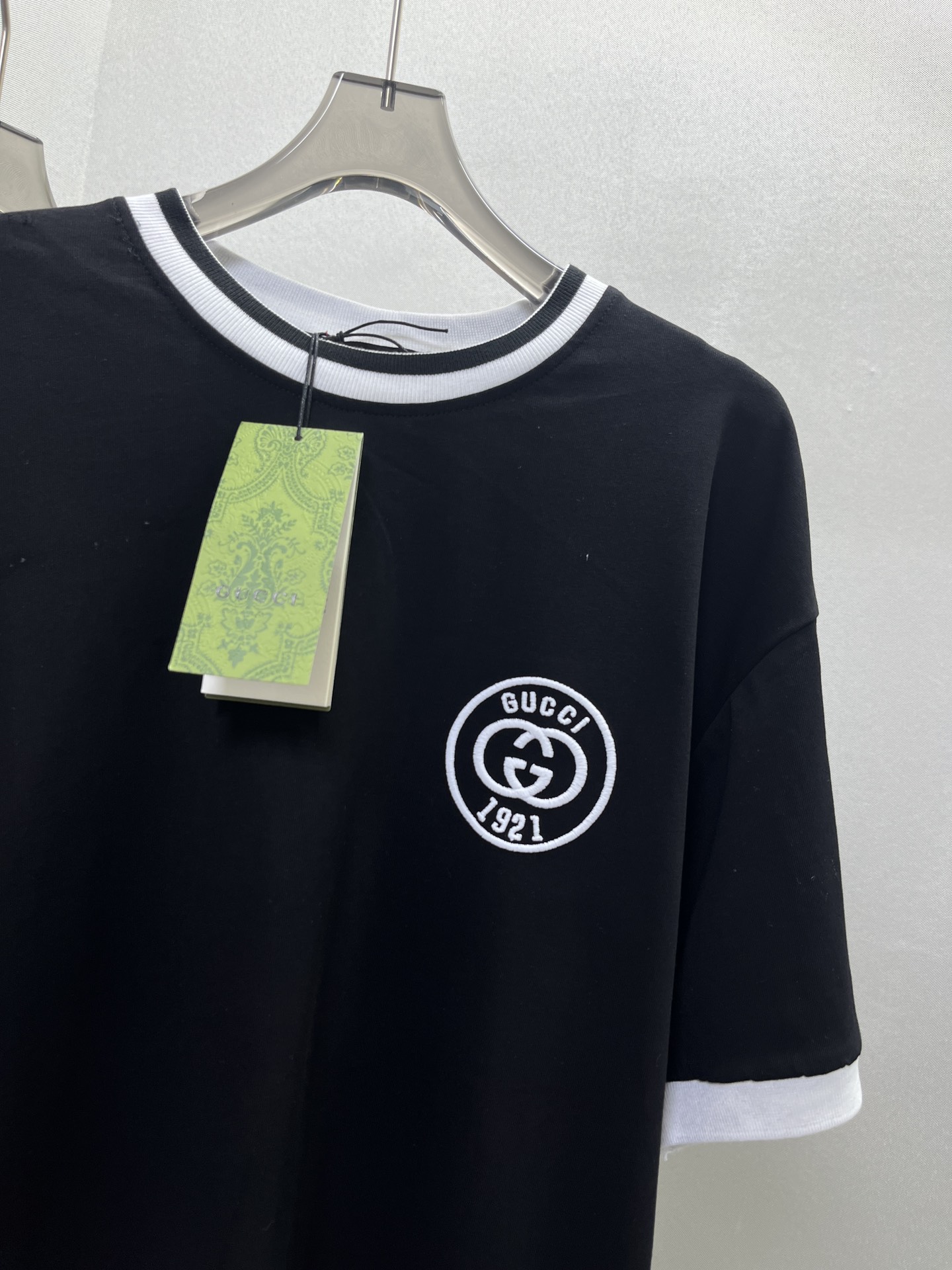 Gucci專櫃同步頂級高仿衣服情侶款短袖T恤
