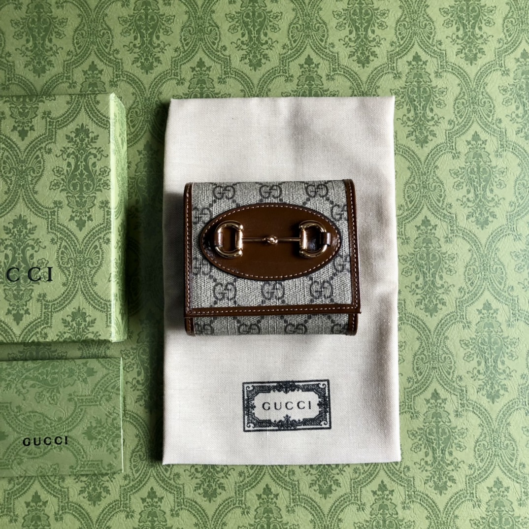 Supreme頂級帆布製作2024A貨古馳Gucci錢包零錢包 621891