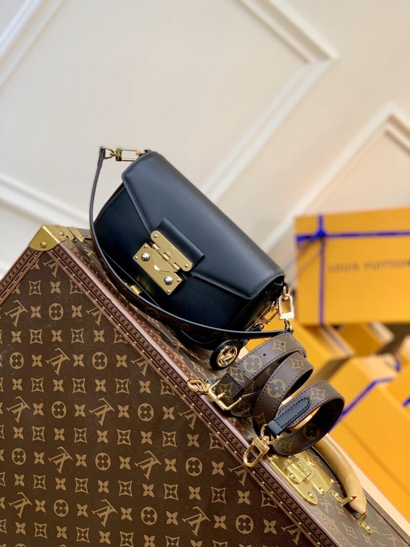 Louis Vuitton 高仿精品包包 多功能單肩包 手提包 224新品 批發零售