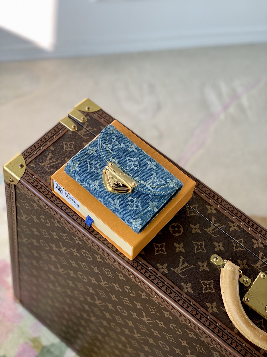 M82959 丹寧牛仔帆布獨特設計mini 路易威登精品A貨包包